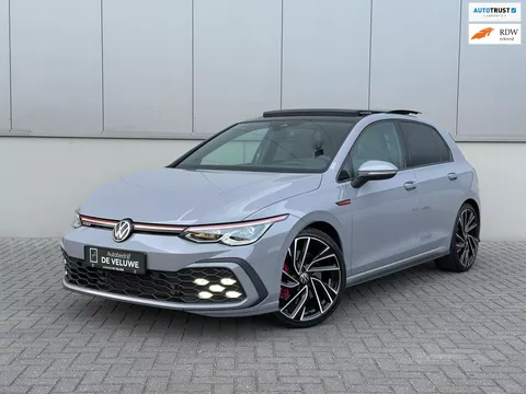 Volkswagen Golf 2.0 TSI GTI Standkachel IQ-Light Pano BOMVOL Volkswagen Golf 2.0 TSI GTI Standkachel IQ-Light Pano BOMVOL